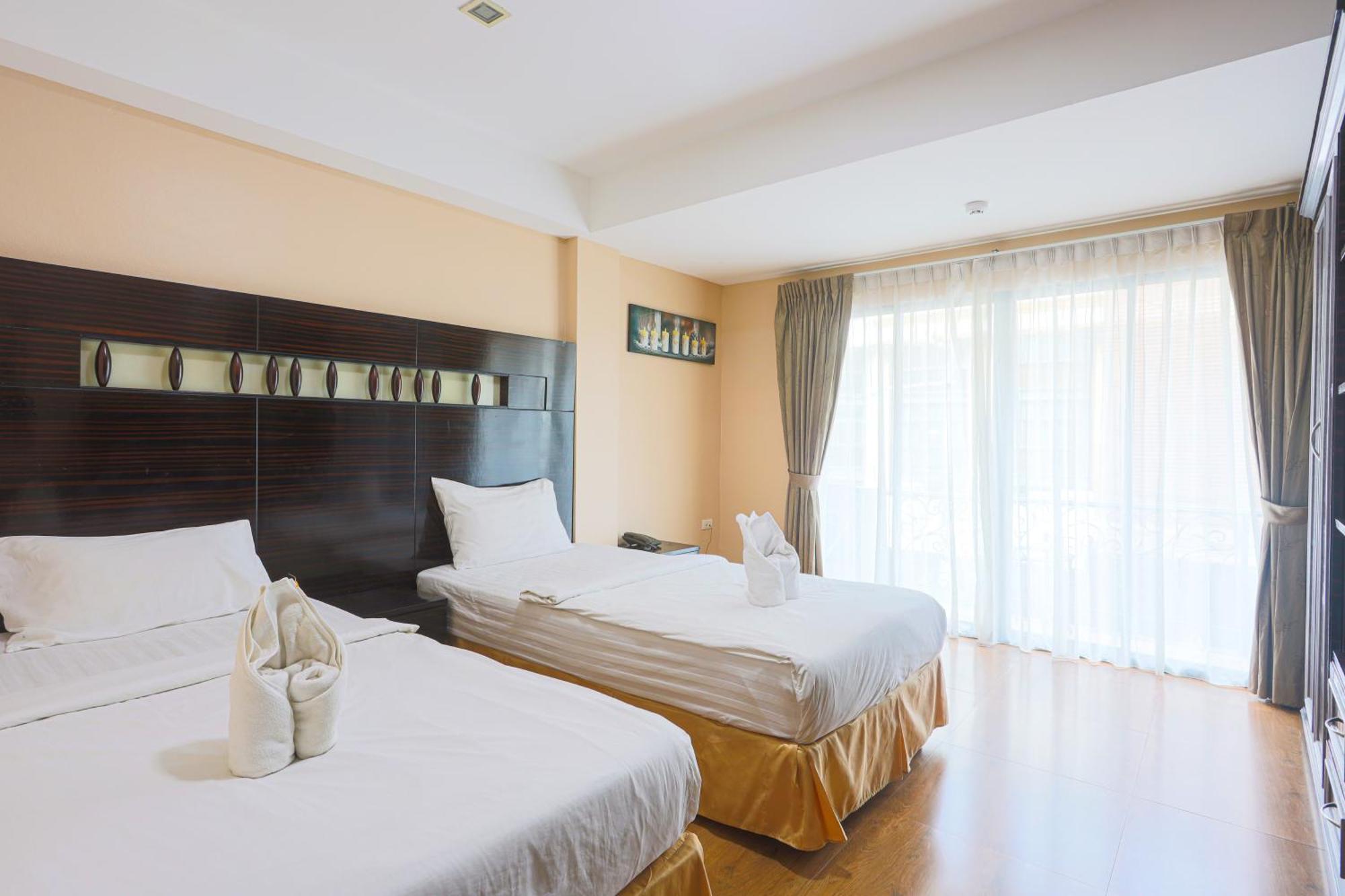 Hotel Land Royal Residencia Pattaya Exterior foto